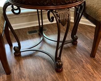 Base of round glass top table