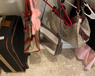 Master bath closet 