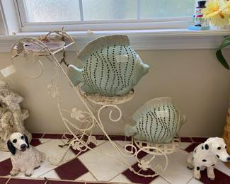 Master bath metal display - 2 large fish 