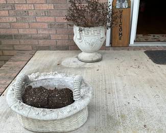 Front porch basket planter