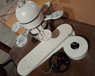 CEILING FAN