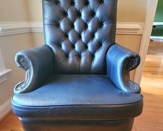 leather executive chair