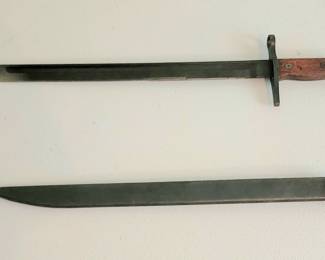Antique Japanese bayonet 