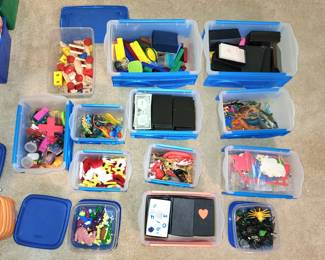 several lots of teaching aids