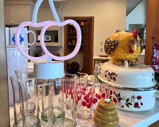 CHERRY JUICE GLASSES AND KITCHENWARE