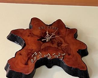 LIVE EDGE CLOCK