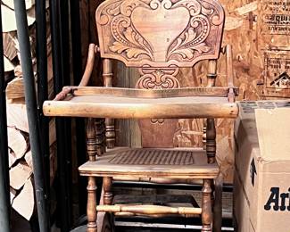ANTIQUE HIGH CHAIR