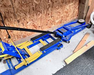 GOODYEAR RACING FLOOR JACKS