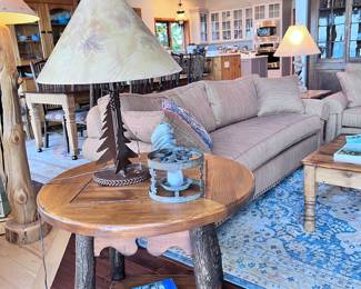 RUSTIC TABLE LAMPS & TABLES
