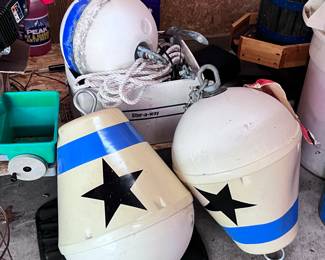 MOORING BUOYS