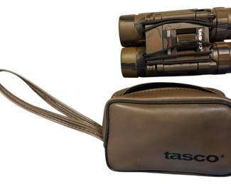 Tasco 10 x 25 Binoculars In Case