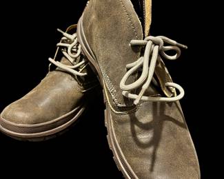CAT Boots