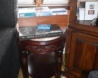 Mahogany Marble Top End Table