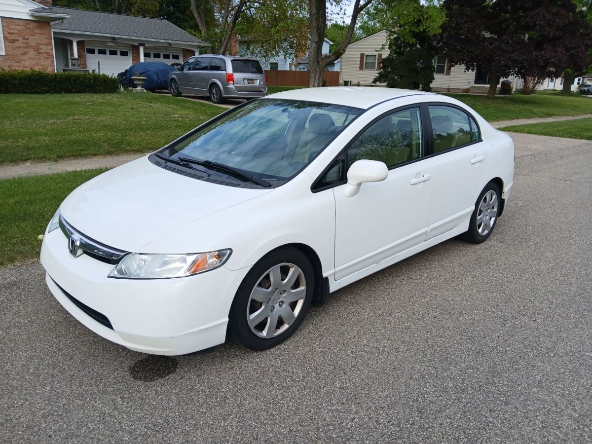 Well-maintained 2006 Honda Civic.