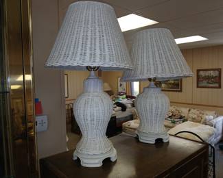 Multiple wicker lamps