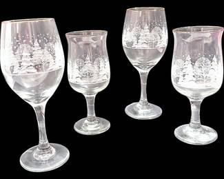 Libby Arbys Winter Snow Scene Glassware