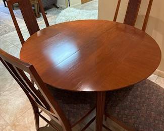 MidCentury Modern Dining Table and Chairs