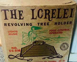 The Lorelei - Revolving Tree Holder