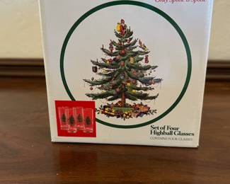 SPODE CHRISTMAS DISHES