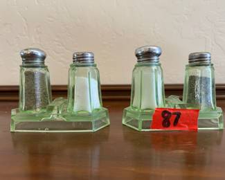 URANIUM GLASS