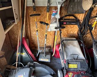 Misc Lawn Mower Shoots; Rakes; Shovels; Poulan Pro PP B2000T; Stihl Gas Trimmer F5 45; Homelite Edger
