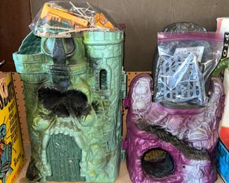 MOTU Masters of the Universe Castle Gray Skull; MOTU Masters of the Universe Snake Mountain
