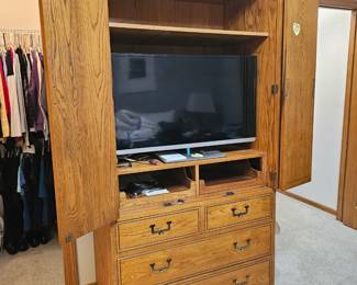 Henredon Furniture