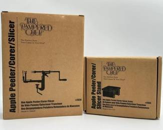 Pampered Chef Apple Peeler and Stand Set