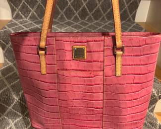 Dooney & Bourke
