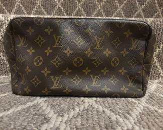 Vintage Louis Vuitton Dopp kit