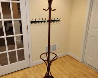 Metal coat tree. $10.00