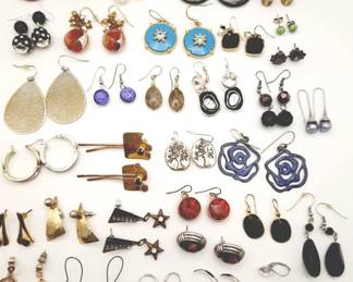 Earrings Collection