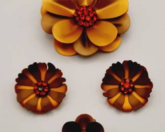 Vintage Flower Brooches