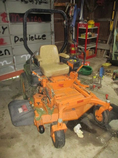 SCAG Zero Turn Lawnmower