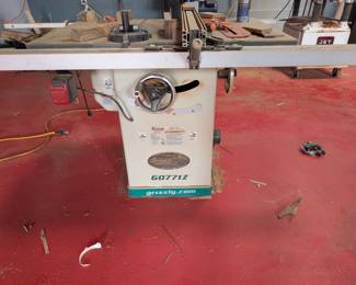 Grizzly table saw