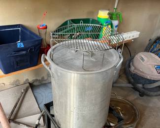 Outdoor propane cooker
