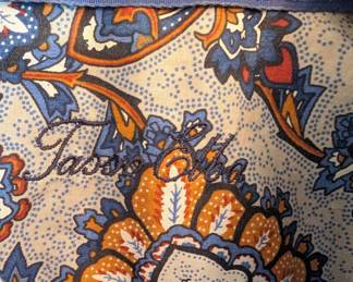 Closeup of vintage Tasso Elba men's patterned long-sleeve button front shirt