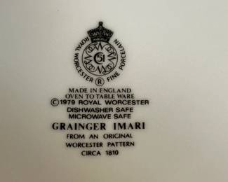 Makers mark on one of the Royal Worcester Grainger Imari fine porcelain items