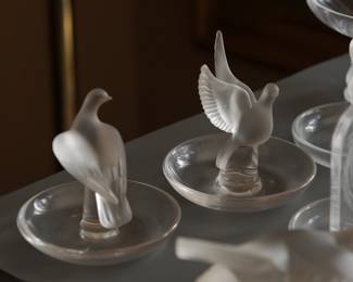 Lalique crystal dove figurine ring dishes/pin trays