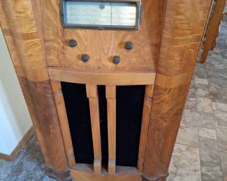 Antique Radio