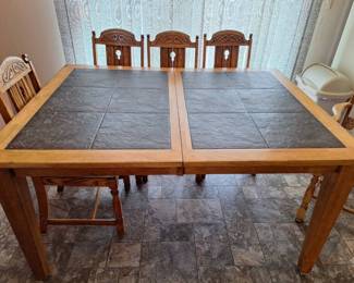 03 Dining Table With 4 Armless Chairs 1 With Arms