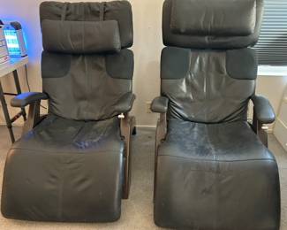 Human Touch The Perfect Chair leather with headrests, 3 chairs avavilable