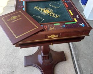 Franklin Mint Monopoly game table pristine condition