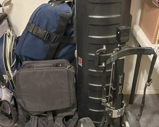 Travel golf bags and carriers