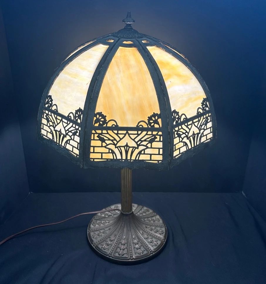 Miller Lamp 1078 Eight Panel Stained Glass Lamp With Cast Metal Base