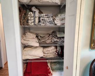 Linens, towels, sheets, blankets, bedding sets