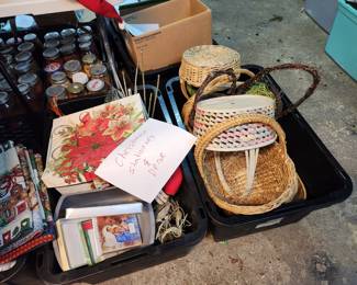Baskets, Christmas stationary