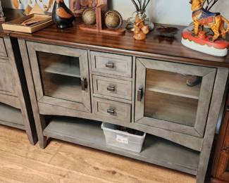Buffet cabinets