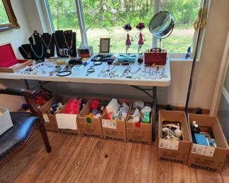 Medical supplies, first aid supplies, bathroom items