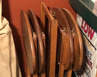 Tray tables w/base